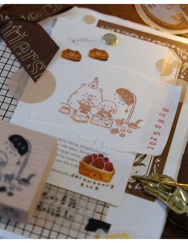 Bear & Girl Blissful Days Wood Stamp | Eileen Tai
