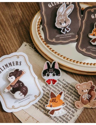 Tuxedo Cat Embroidery Clip | wwiinngg