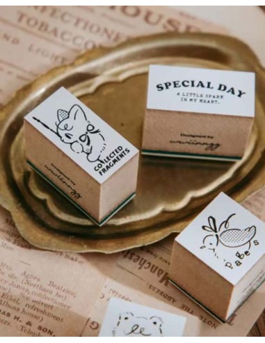 Sello de madera Good News from Turtle | wwiinngg