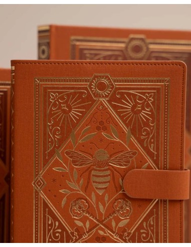 Libreta B6 Keeper of the Bees in Rust [Puntos] | Archer & Olive