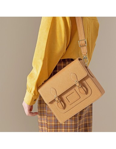 *DEFECTIVE* CLASS Messenger Tan | Absent Studio