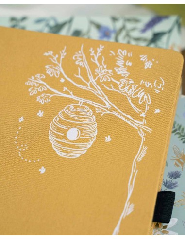 The June Quarterly Box "Beekeeper's Garden" | Archer & Olive