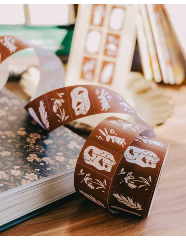 Rollo de Etiquetas Adhesivas Wonderland Rabbits | Meow Illustration