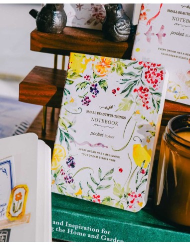 Libreta Passport Summer Berry (con Gold Foil) | Meow Illustration