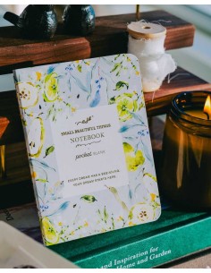 Libreta Passport Peary Lemon (con Gold Foil) | Meow Illustration